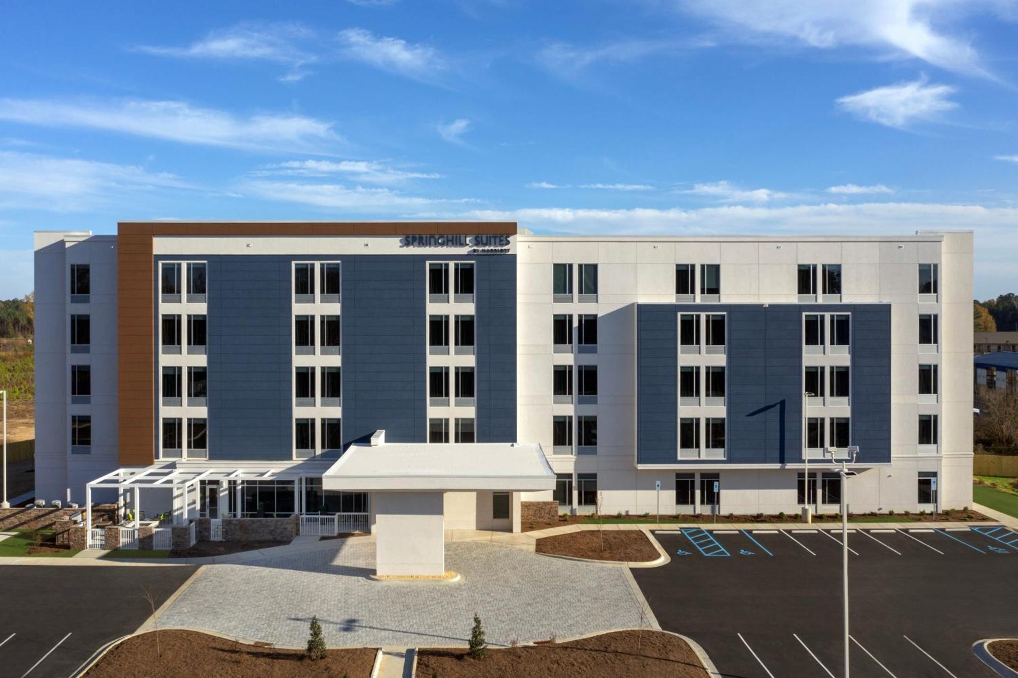 Springhill Suites By Marriott Fayetteville I-95 Exteriér fotografie